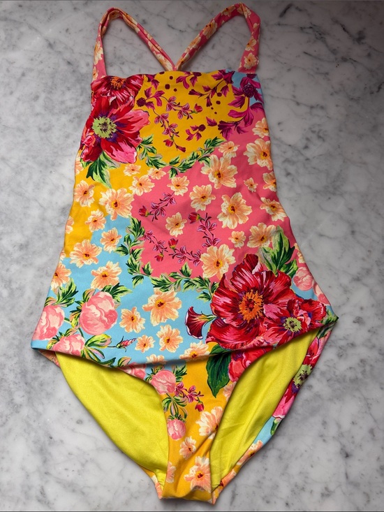 Agua Bendita Other - Agua Bendita swimsuit Size 12 girls